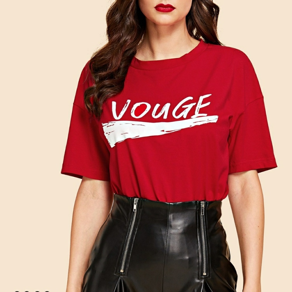 NEW!!! Vouge Lettering Vintage Style Red T-shirt